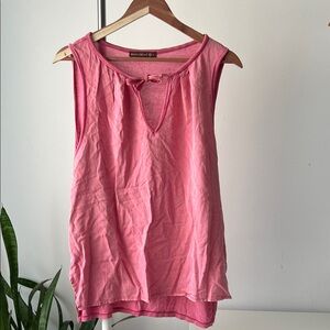 Wearables Sleeveless Pink Keyhole Top L